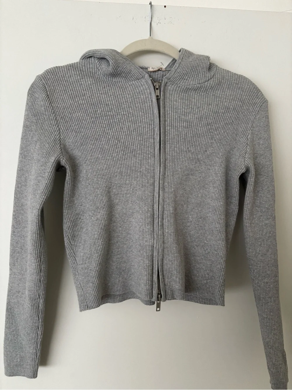 John Galt / Brandy Melville Women’s Gray Ribbed Zip-Front Sweater Hoodie